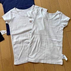 ユニクロ ベビー肌着 100cm 4枚セットの画像