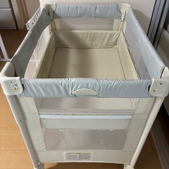 アップリカ ココネル エアー AB ホワイトグレー(WH) ( 1台 )/ アップリカ(Aprica) ( ベビーベッド 折りたたみ プレイヤード ミニ SG PSC )の画像
