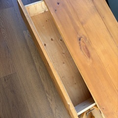 テレビボードの画像