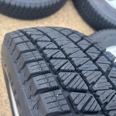 175/80R15 2024 9部山以以上 ブリヂストン ブリザック アルミ付の画像