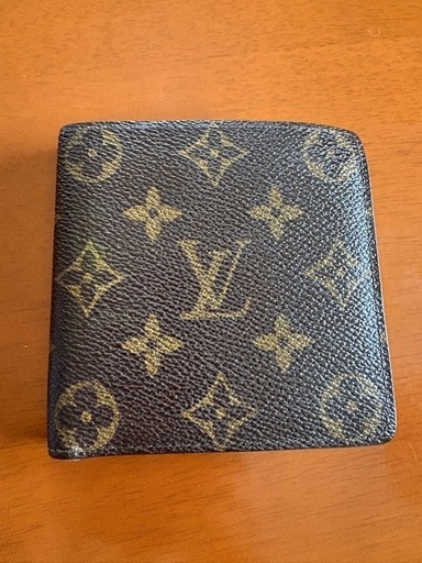 Louis Vuitton 二つ折り財布 モノグラム