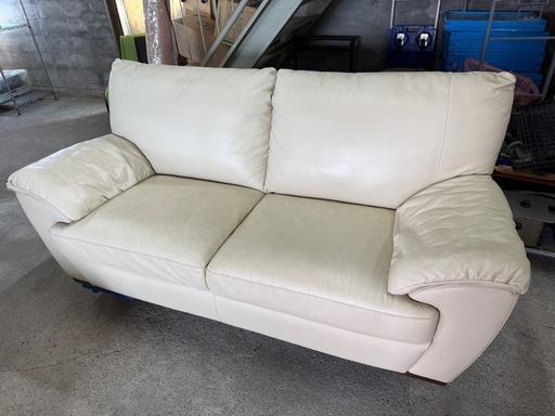 NATUZZI ナツッジ イタリア製　本革3人掛けソファー　