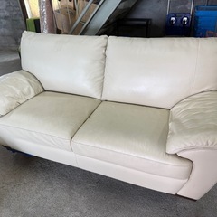 NATUZZI ナツッジ イタリア製　本革3人掛けソファー　