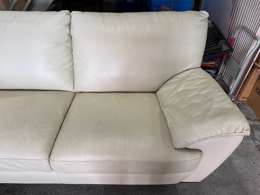 NATUZZI ナツッジ イタリア製　本革3人掛けソファー　