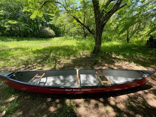 カナディアンカヌー　Mad river canoe
