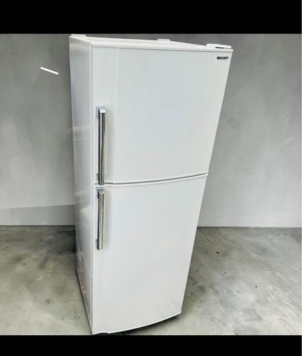 かわいい取手(^^) SHARP 冷蔵庫 228L 動作良好
