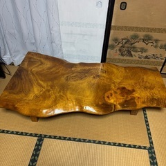 1枚板　テーブルの画像