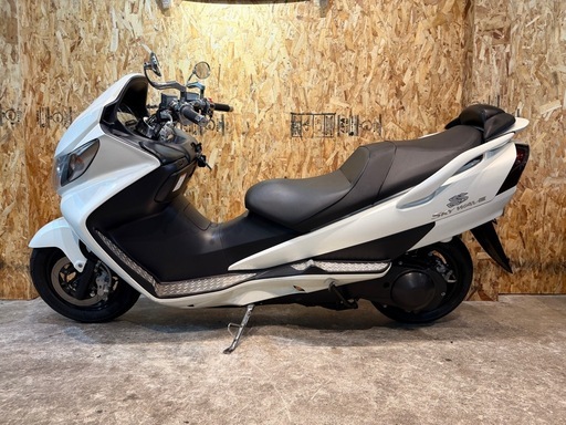 【カスタム多数のユーザー買取車両!!🙆🏽🔥】在庫有◎自賠責R13.4月まで！綺麗なスカイウェイブ250 SSが入庫しました!!