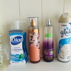Dial,Bath&BodyWorks,エスティローダー等ヘルス&ビューティーフレグランス用品まとめての画像