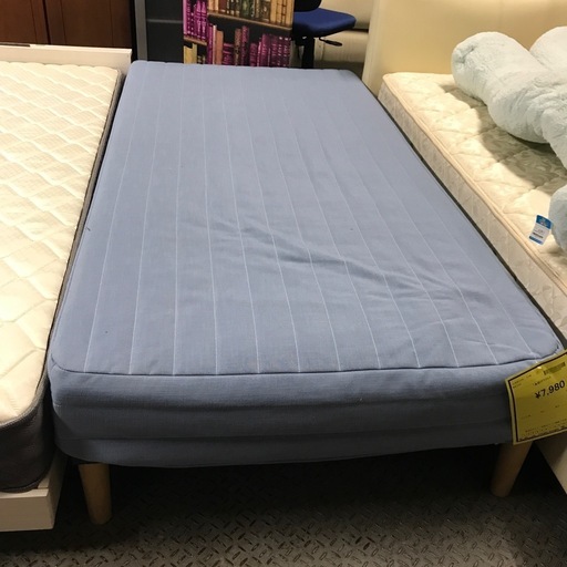 ジャングルジャングル貝塚店　脚付き　マットレス　水色　木　1人用　家具　寝具　中古　貝塚市　二色浜