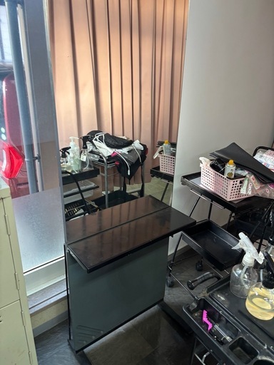 美容院　　セット台　ドレッサー
