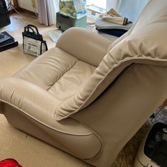 本革　1人用ソファの画像
