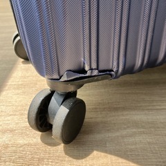 スーツケース　ネイビー　大の画像