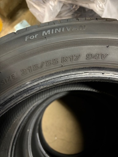 タイヤ　ブリヂストン エコピア NH100 RV 215/55R17 4本セット（2021年製・残溝約6.2mm〜）