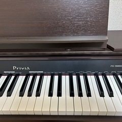電子ピアノの画像