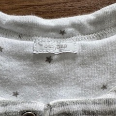 【60cm】 baby GAP ベストの画像
