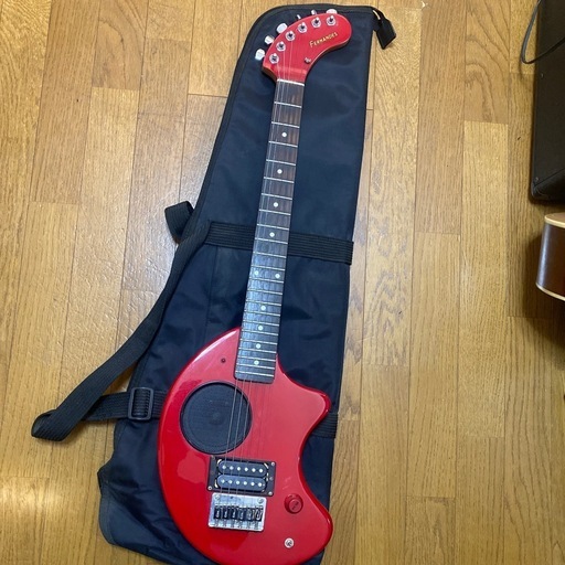 フェルナンデスぞうさんギター
