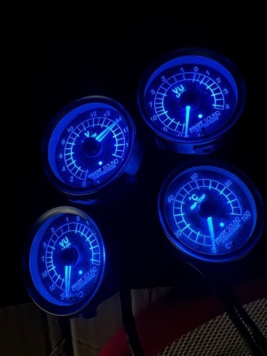 廃盤　PIVOT SOUND ステッピングゲージ 4連メーター VOLTAGE VU LEVEL AMP-TEMP