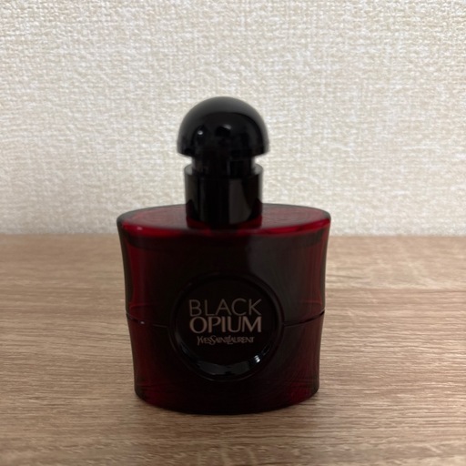YSL Black Opium Over Red 