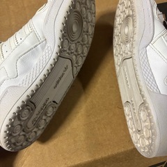 adidas      キッズ   19センチの画像