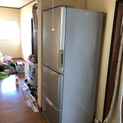 冷蔵庫 (チビ) 西11丁目のキッチン家電《冷蔵庫》の中古あげます