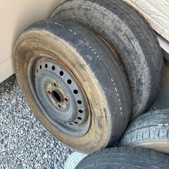 取引中です　　 バッテリー鉄クズホイールタイヤ　　の画像