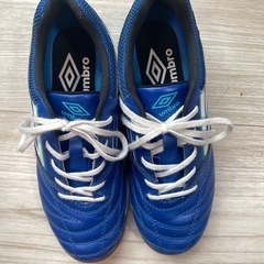 umbro  サッカーシューズ　19.0cmの画像