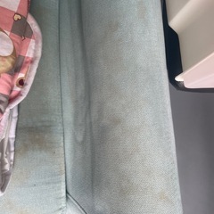【無料】ソファ譲ります（コーヒー汚れあり／ニトリ製）の画像