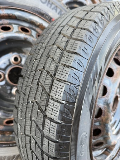 札幌市内配送可 24年製 ヨコハマ iceGUARD iG60 スタッドレスタイヤ4本セット 165/70R14 81Q  9分山程度