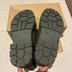 【楽天で人気】厚底レインブーツ(カーキ)の画像