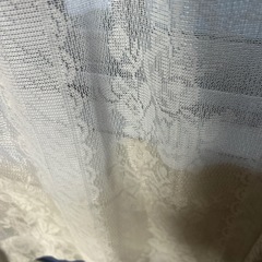 光沢のある遮光カーテンの画像