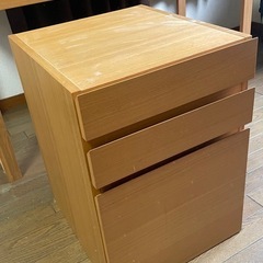 学習机（組み立て済み）　キャビネット付きの画像