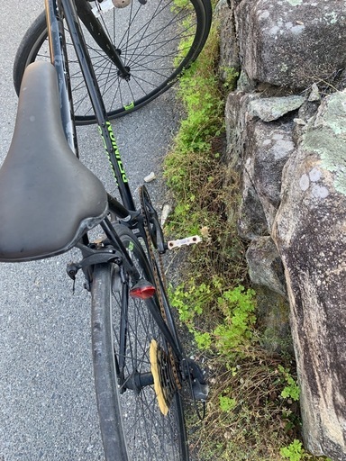 sports中古美品自転車700*30Cインチ8 段変速LEDライト