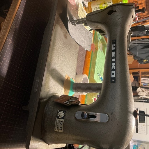 工業用ミシン　　　　　　
