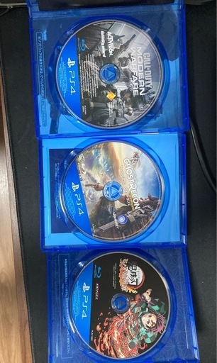 ps4本体プラス付属品、ソフト