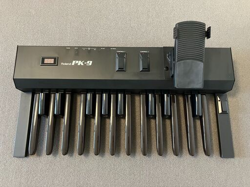 ペダルキーボードRoland PK-9 (orifice) 横浜の鍵盤楽器、ピアノの中古