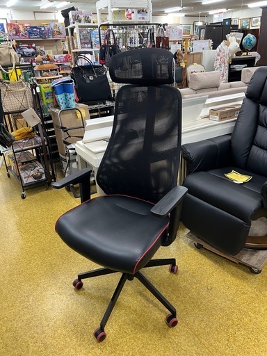 IKEA（イケア）のMATCHSPEL（マッチスペル）ゲーミングチェア　オフィスにも馴染む！ メッシュ仕様！タイリッシュなデザイン！ 