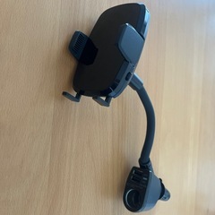 ペルシード 車内用品 スマホホルダー 自動開閉ワイヤレス充電ホルダーフレキシブルの画像