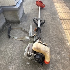 草刈り機の画像