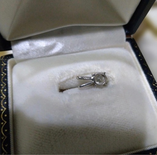 天然ダイヤモンド　0.5ct ペンダントトップ Pt900 刻印あり　鑑定済み