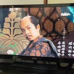 テレビとテレビボード　SONY 40インチの画像