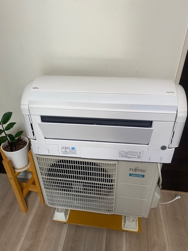 FUJITSU 18畳 2021年 (タケシ) 西小泉の季節、空調家電《エアコン》の FUJITSU 18畳 2021年 (タケシ) 西小泉の季節、空調家電《エアコン》の