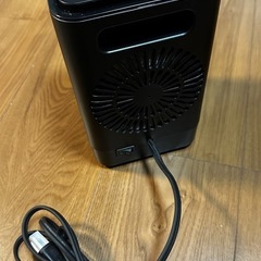 KEYNICE ヒーター 小型 ファンヒーター 首振り 電気ストーブ セラミックヒーター 電気ファンヒーター 3段階切替 速暖 コンパクト 足元 省エネ 暖房器具 ブラックの画像