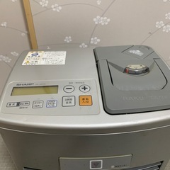 石油ファンヒーター（シャープ 2004年製）動作OK／引き取り限定の画像