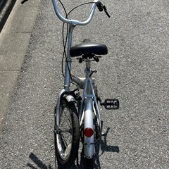 折りたたみ自転車16㌅の画像
