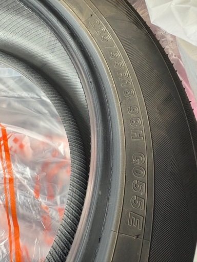 	ヨコハマ 225/55R18 デリカD5