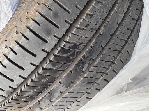 	ヨコハマ 225/55R18 デリカD5