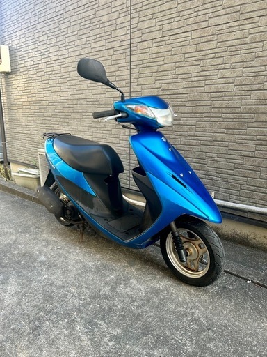 濃ゆ〜い青が新登場！ スズキ50cc スクーター「アドレスV50」のカラー