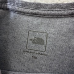THE NORTH FACE ノースフェイス　キッズロゴTシャツ 110  半袖Tシャツ グレーの画像