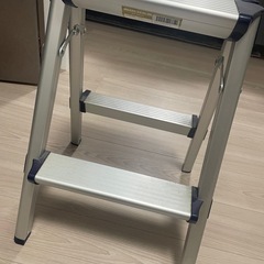脚立の画像